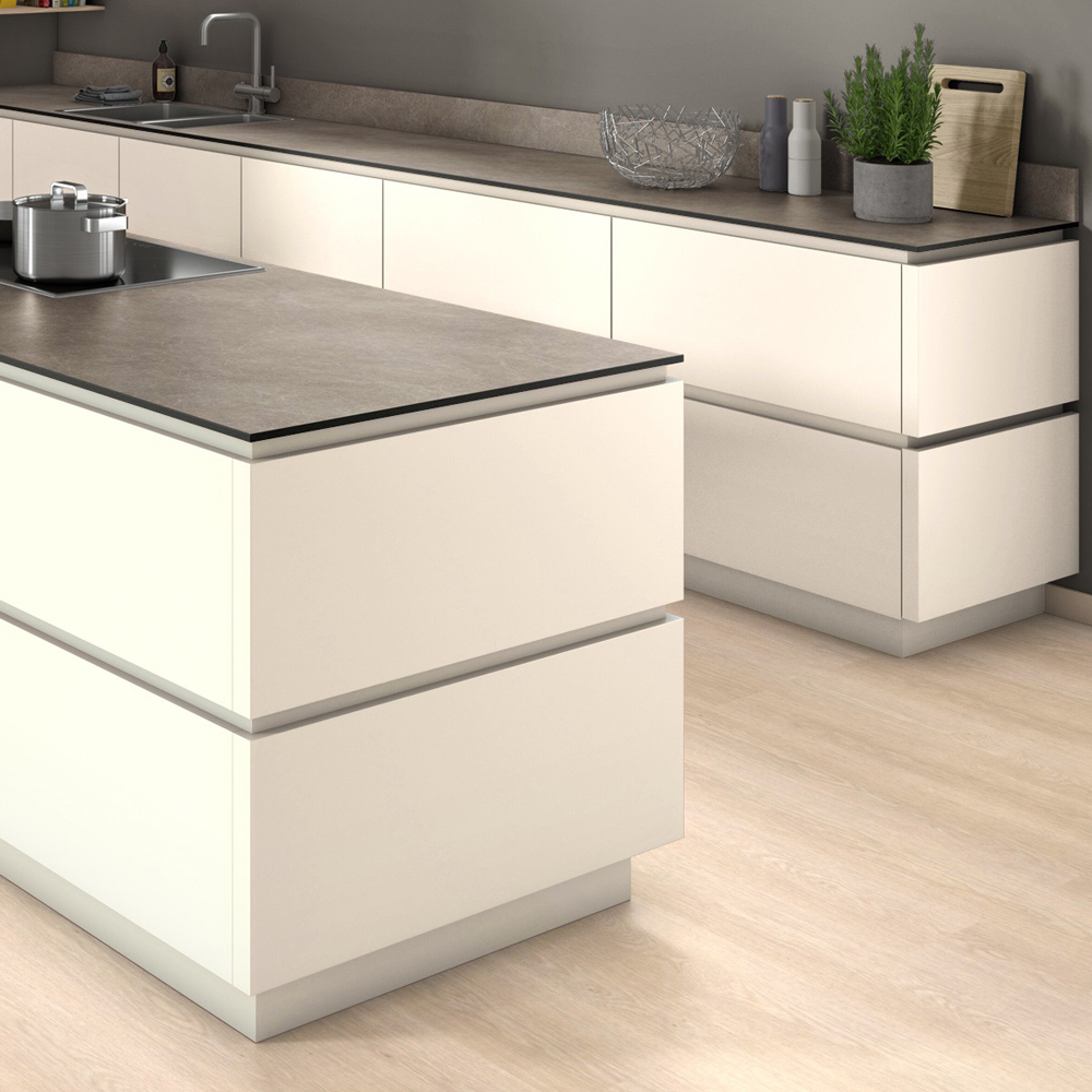 Столешница Egger HPL F267 ST76 Камень Беллисара Лава серый